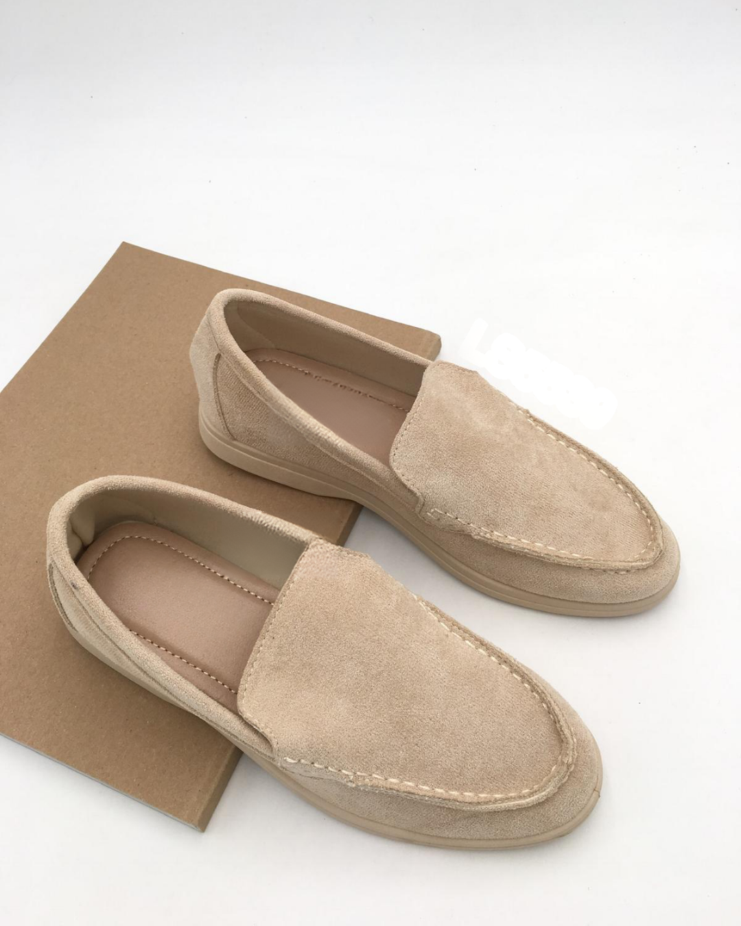 Kiana Bege Mocassins