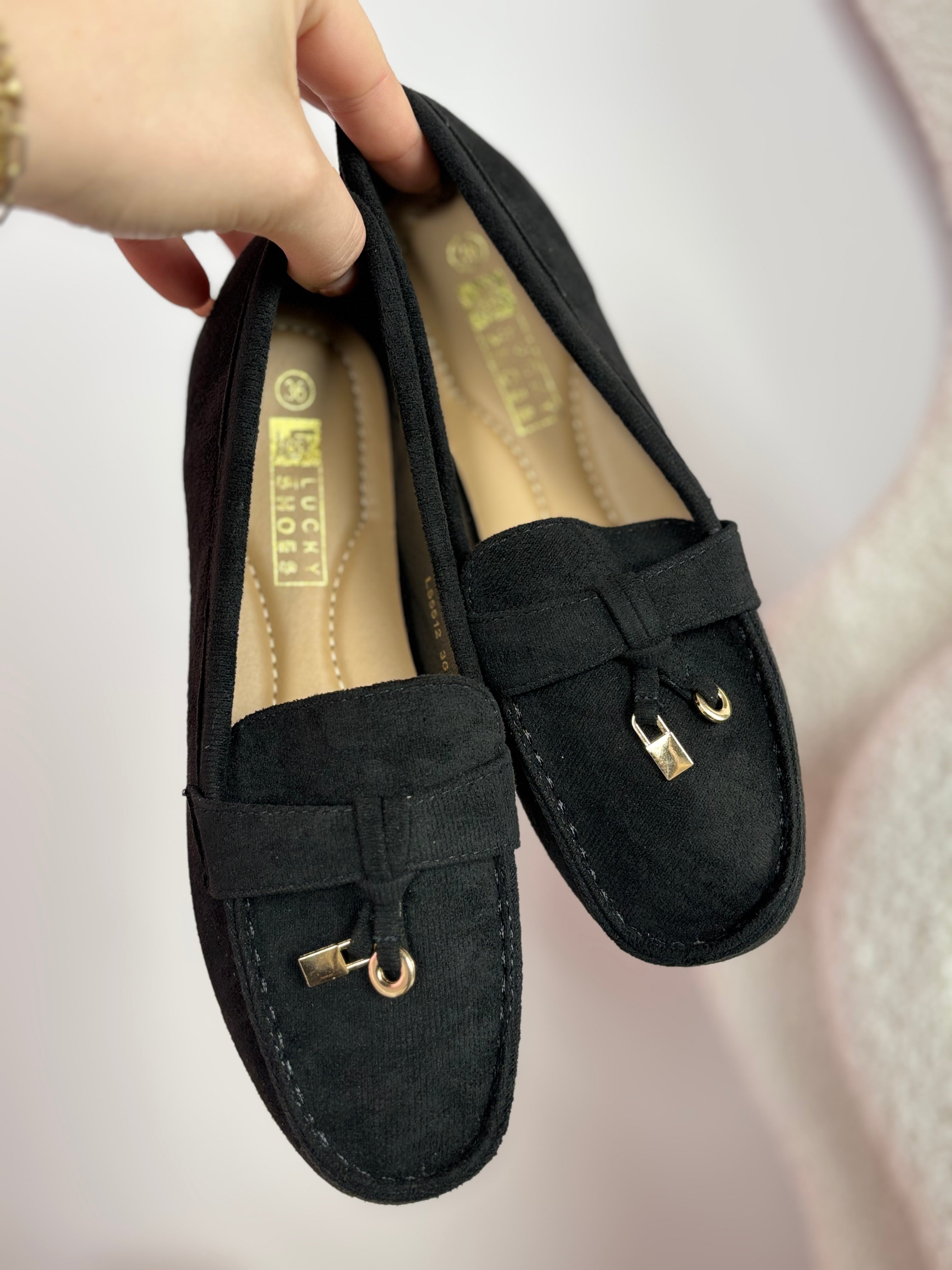 Gaby Preto Mocassins