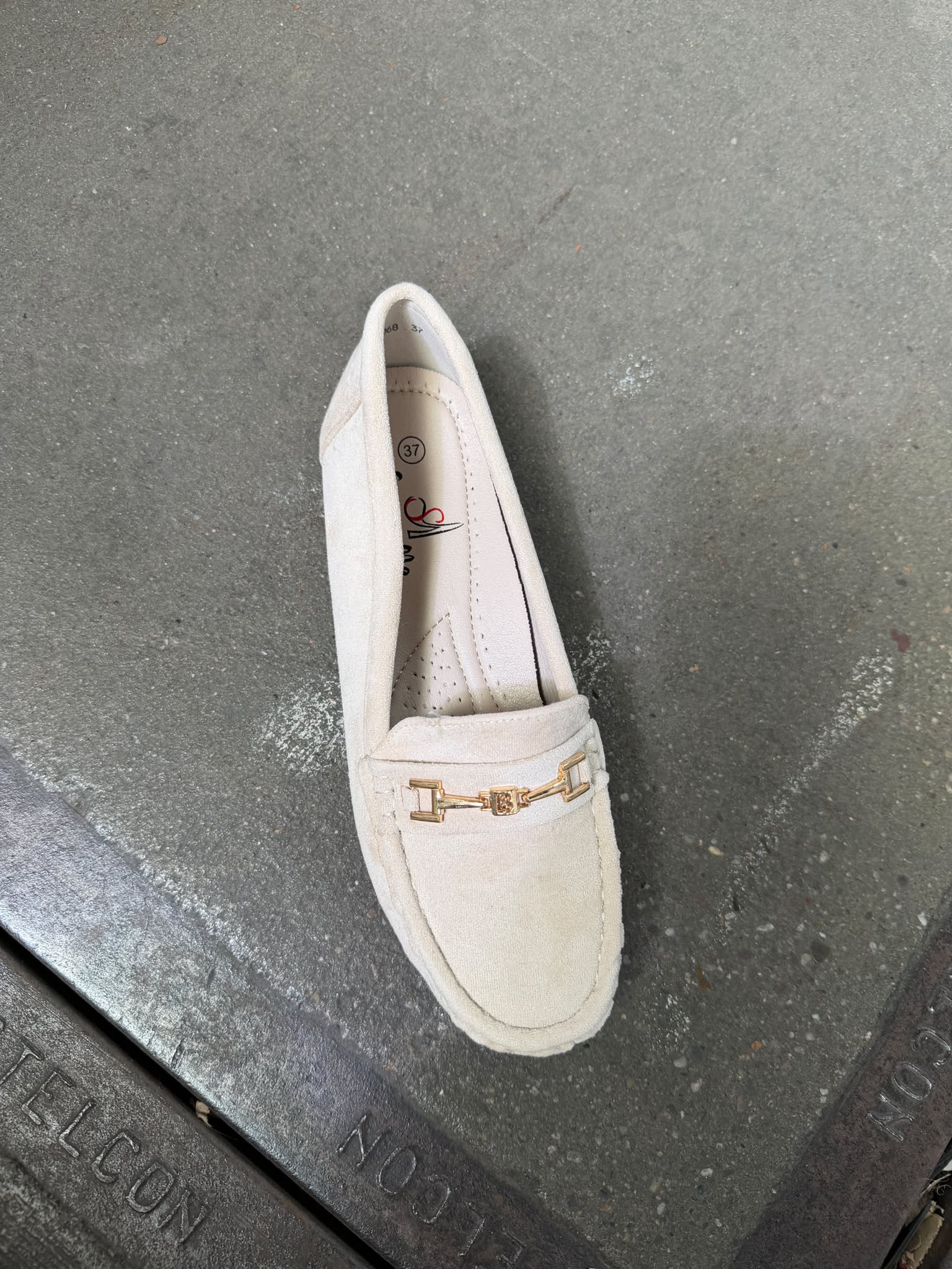 Marina Bege Mocassins