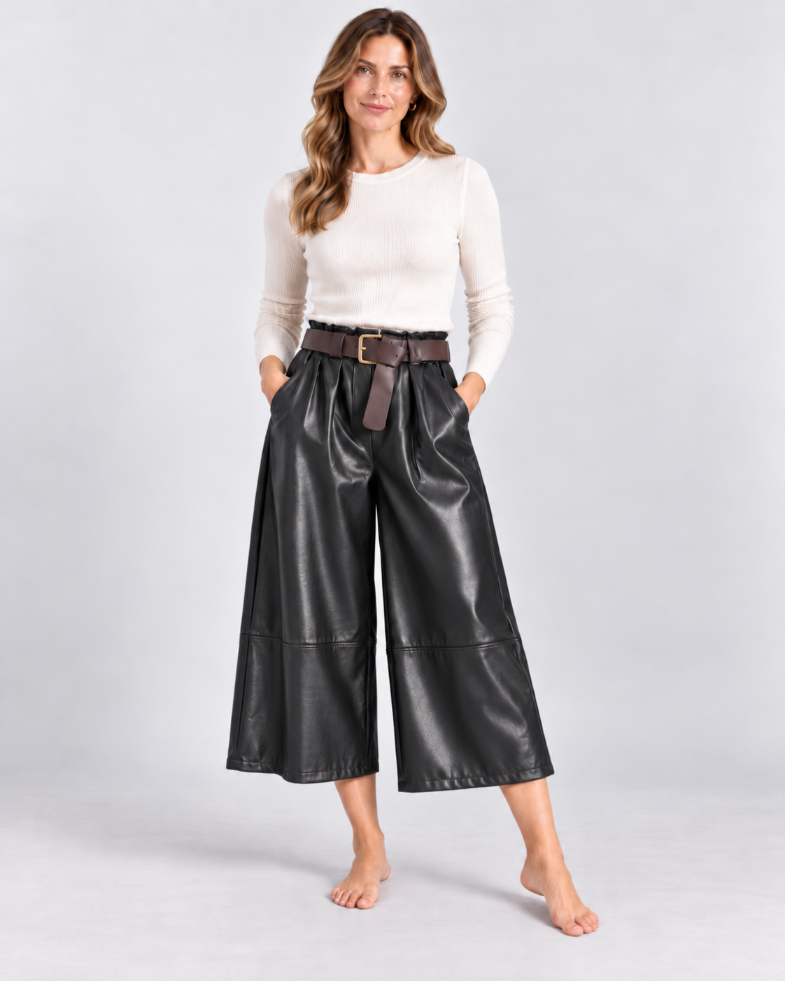 Leatherlook Cropped Wide-Leg Calças